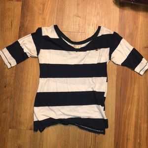 Hollister shirt